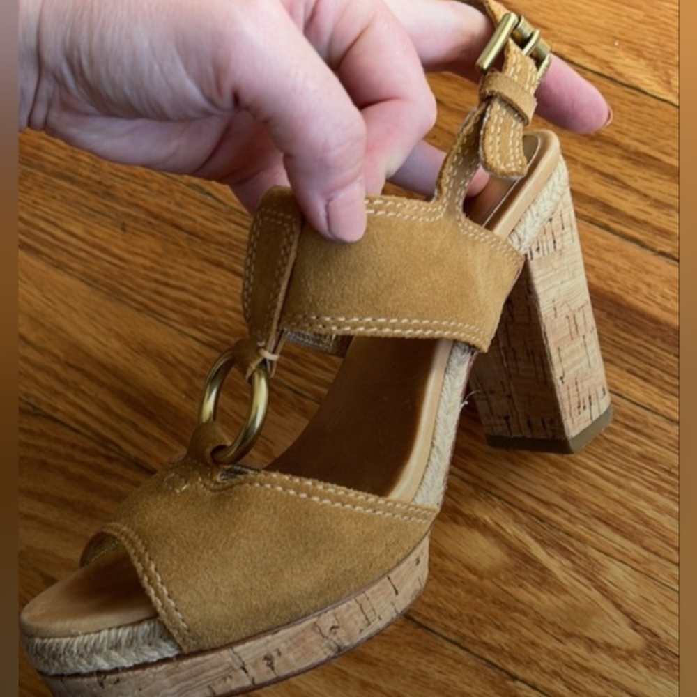 Coach Suede Block Heels Sandals Size 7 - Picture 3 of 7